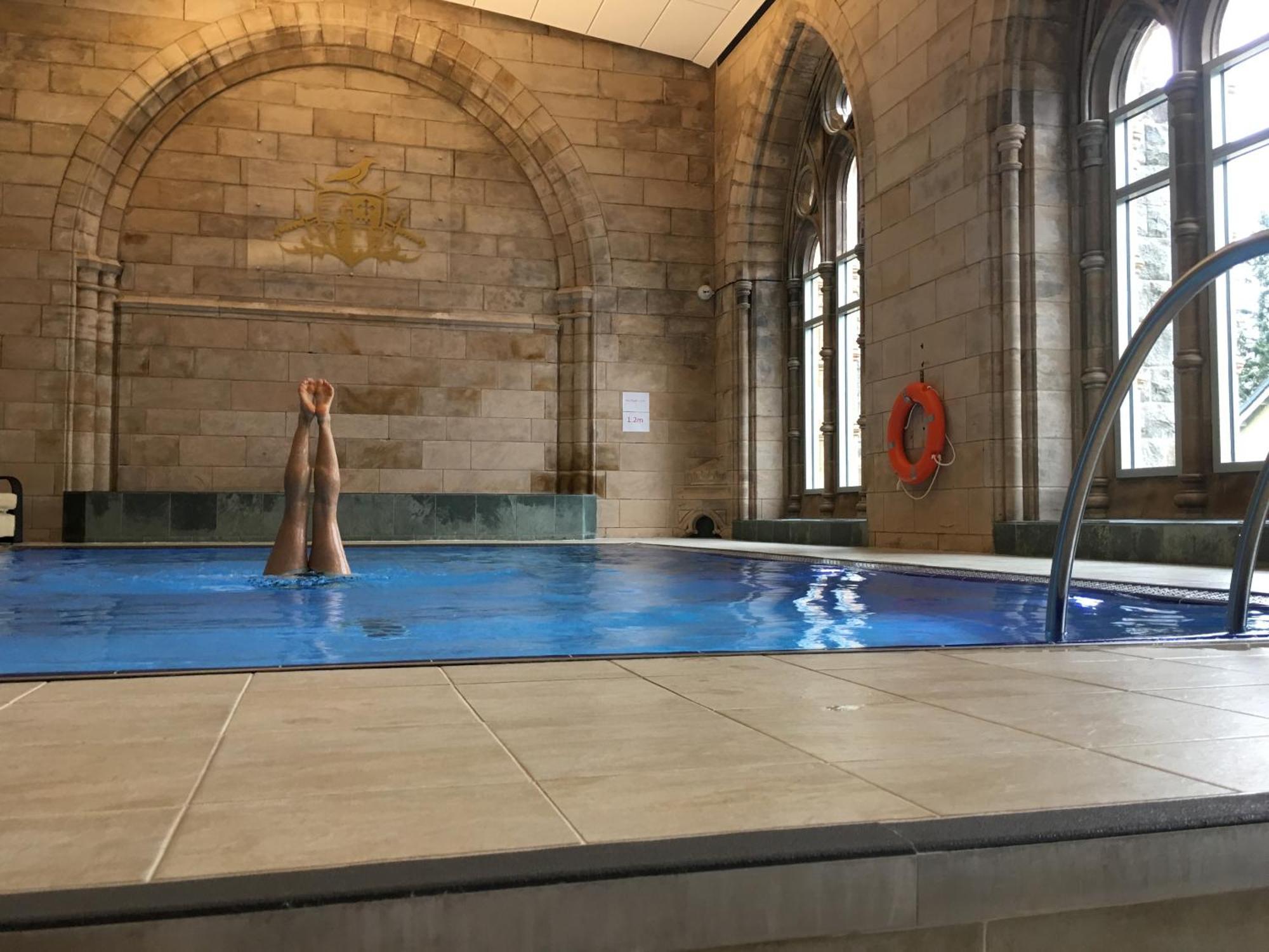 The Classrooms, Loch Ness Abbey - 142M2 Lifestyle & Heritage Apartment - Pool & Spa - The Highland Club - Resort On Lake Shores Fort Augustus Luaran gambar