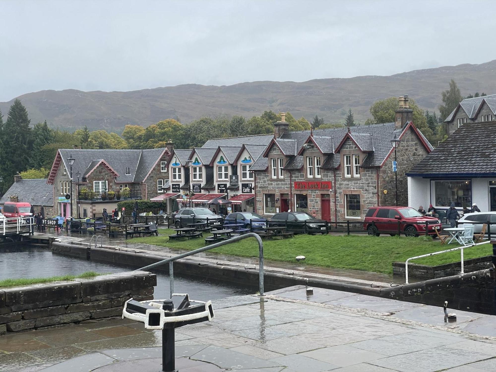 The Classrooms, Loch Ness Abbey - 142M2 Lifestyle & Heritage Apartment - Pool & Spa - The Highland Club - Resort On Lake Shores Fort Augustus Luaran gambar